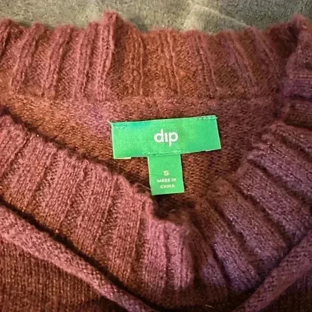 Dip sz S burgundy long sleeve sweater, mannequin has 34” bust